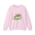Frog 90s Graphic Sweatshirt, Unisex Oversize Cotton Toad Sweatshirt, Nature Sweater, Frog Hoodie, Book Lovers Hoodie